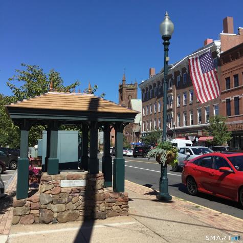 200 East Main Street Wallingford CT 06492