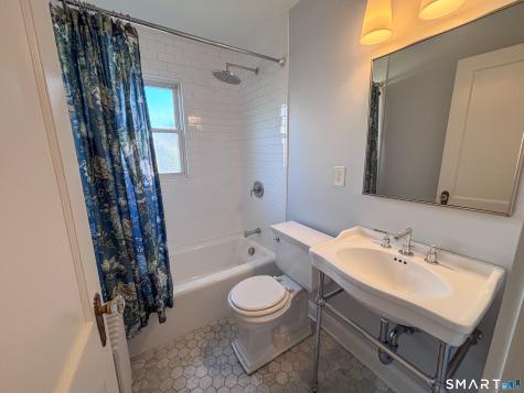 755 Stillson Road Fairfield CT 06824