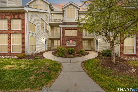 299 Carriage Crossing Lane Middletown CT 06457
