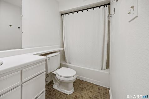 299 Carriage Crossing Lane Middletown CT 06457