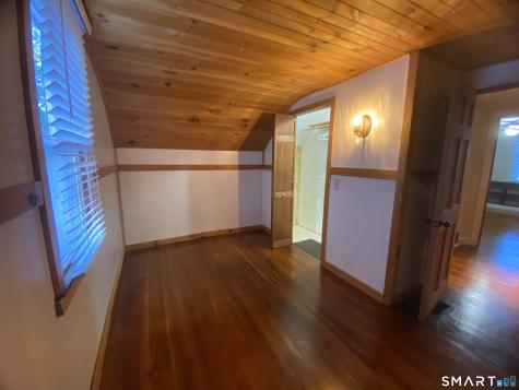8 Nursick Terrace Portland CT 06480