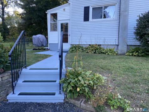 8 Nursick Terrace Portland CT 06480