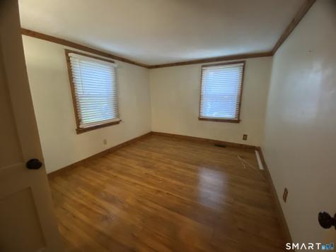 8 Nursick Terrace Portland CT 06480