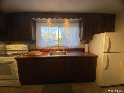 8 Nursick Terrace Portland CT 06480