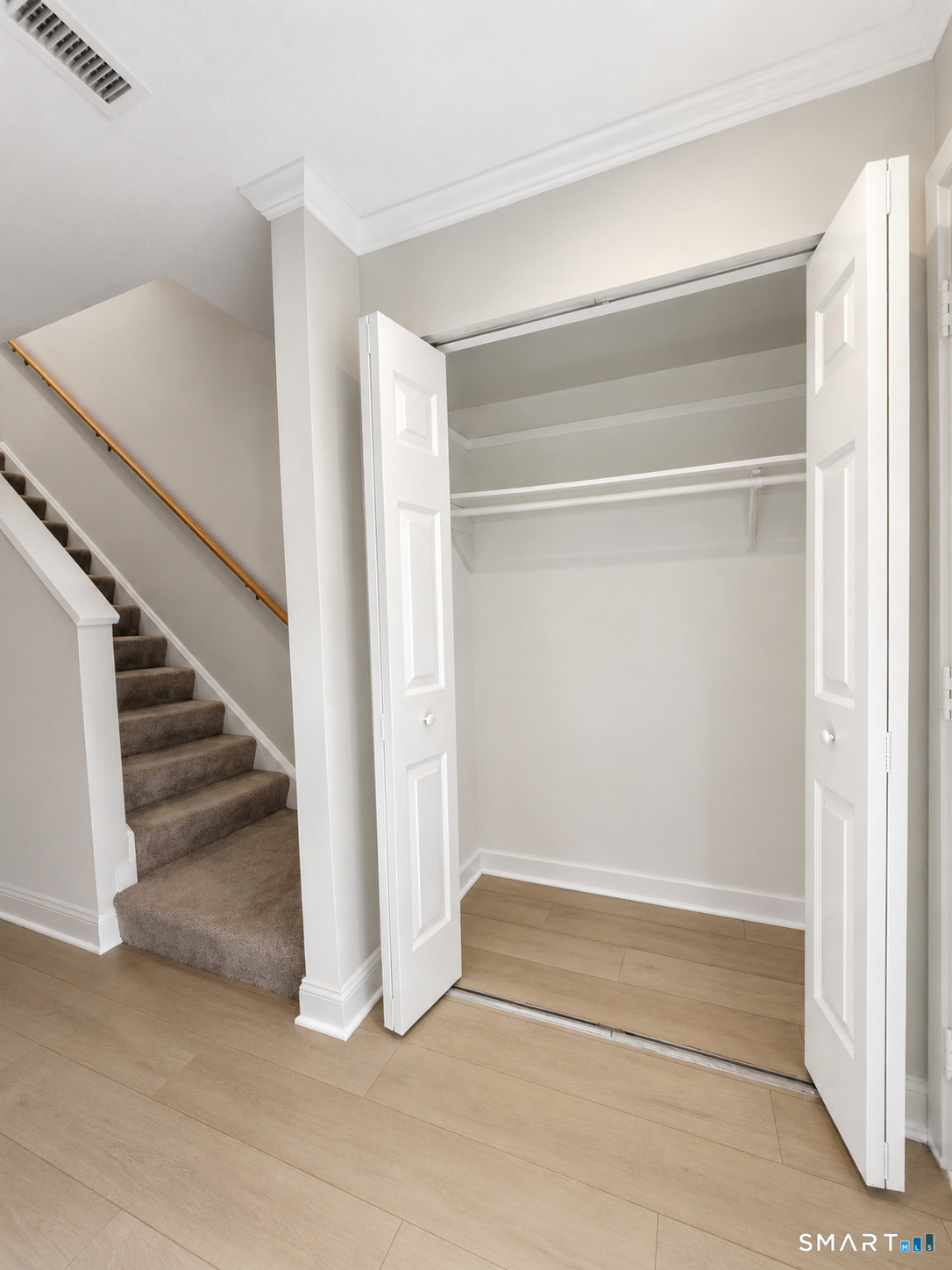 5 Farmington Chase Crescent Farmington CT 06032
