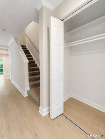 5 Farmington Chase Crescent Farmington CT 06032