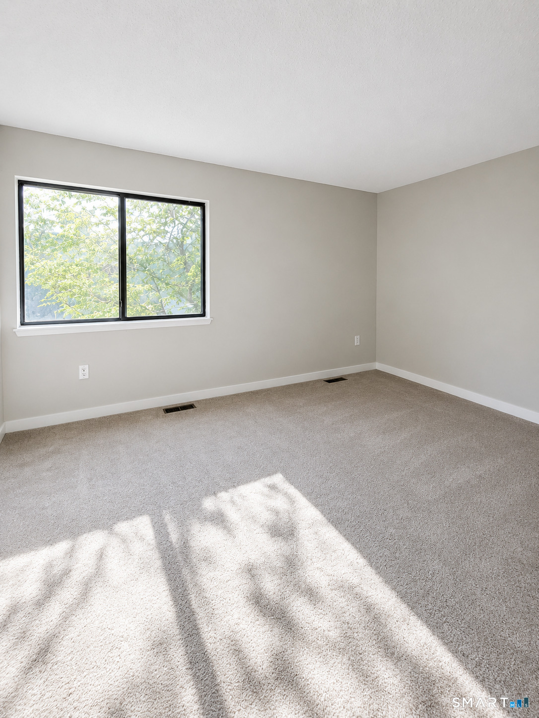 5 Farmington Chase Crescent Farmington CT 06032