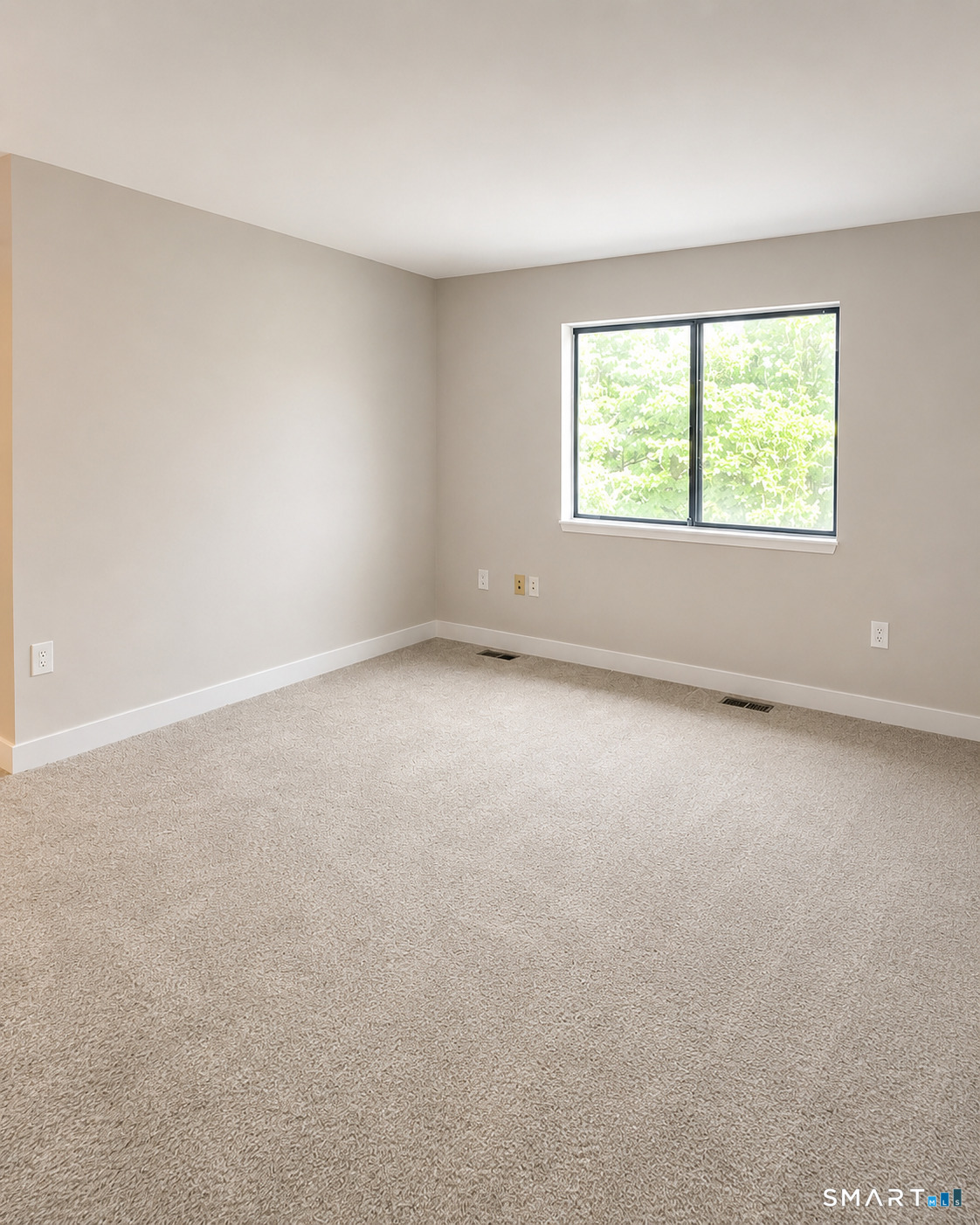 5 Farmington Chase Crescent Farmington CT 06032