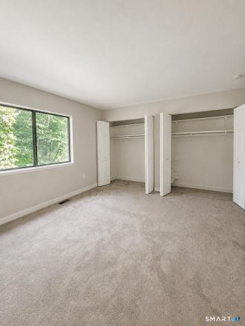 5 Farmington Chase Crescent Farmington CT 06032