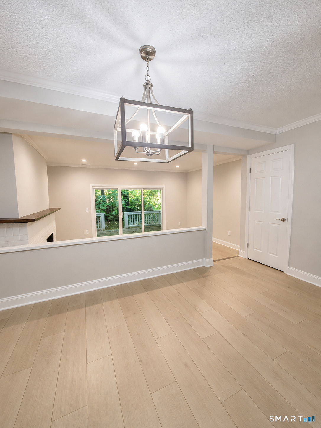 5 Farmington Chase Crescent Farmington CT 06032