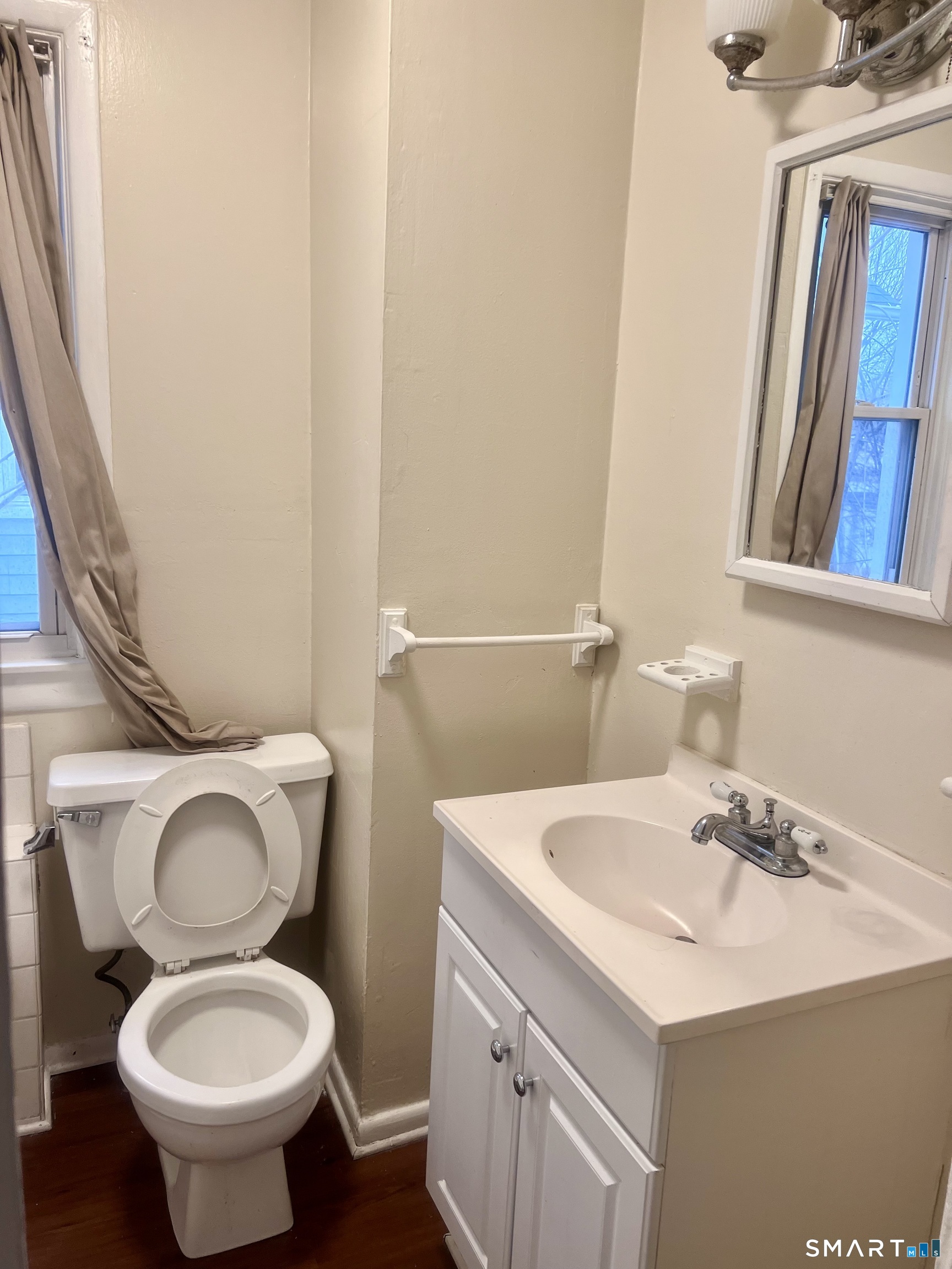 282 Front Avenue West Haven CT 06516
