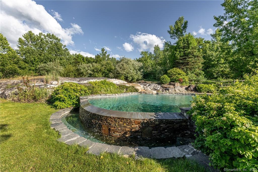 95 Long River Road Sherman CT 06784