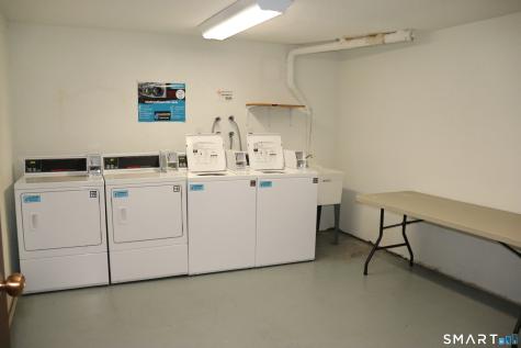 Farmington CT 06032