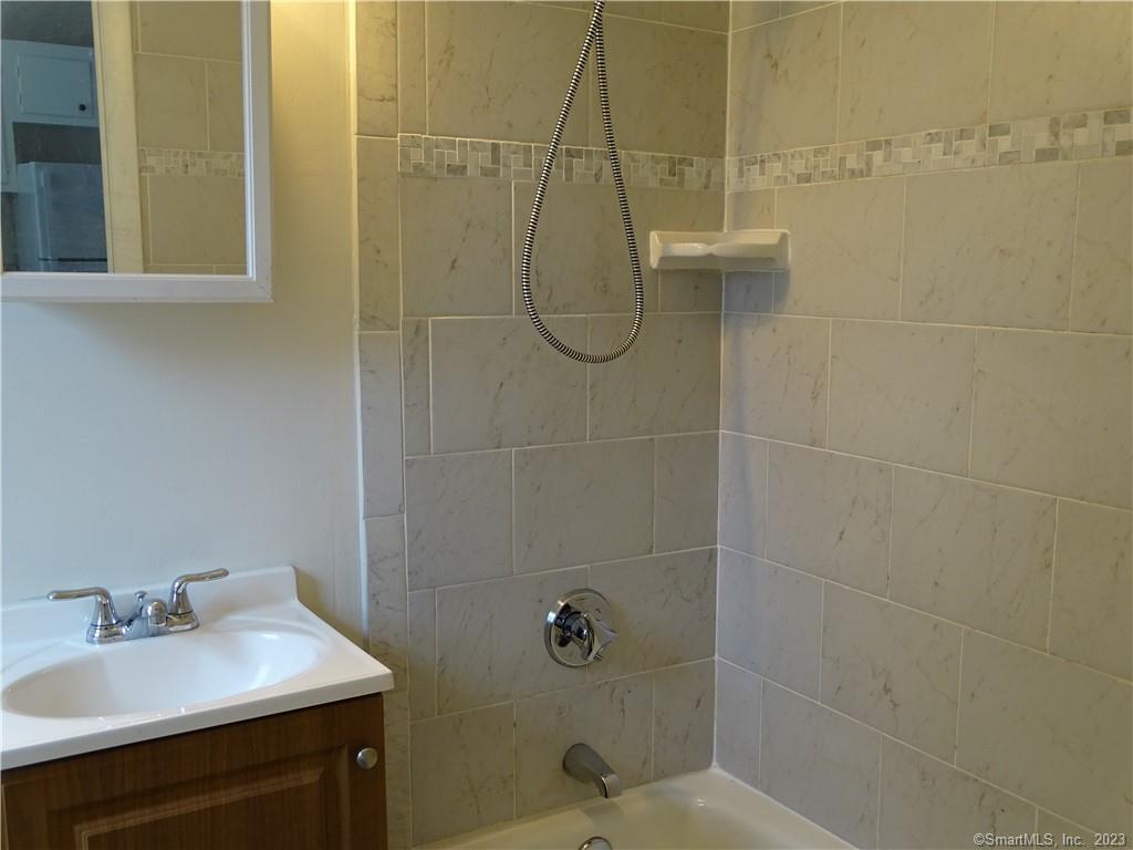 146 Montowese Street Branford CT 06405