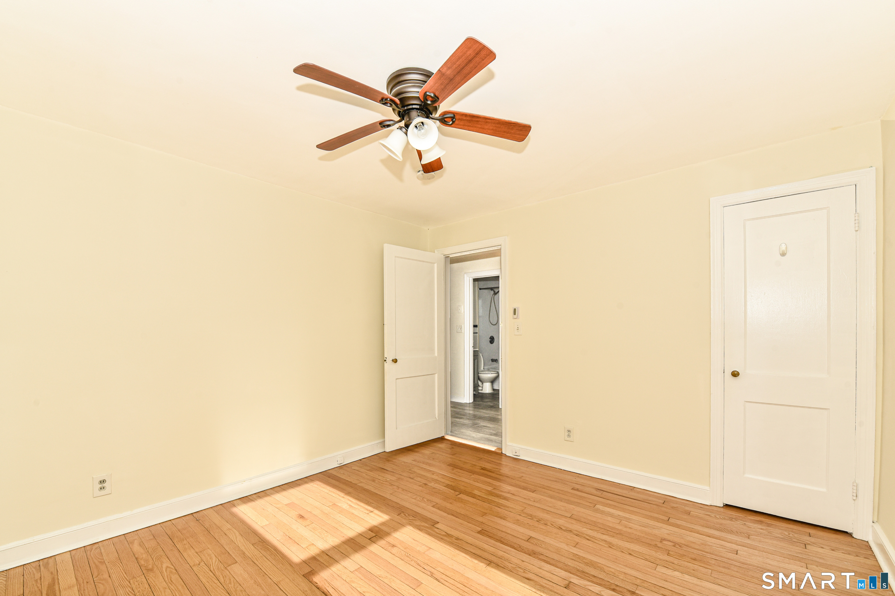 146 Warsaw Street Fairfield CT 06825
