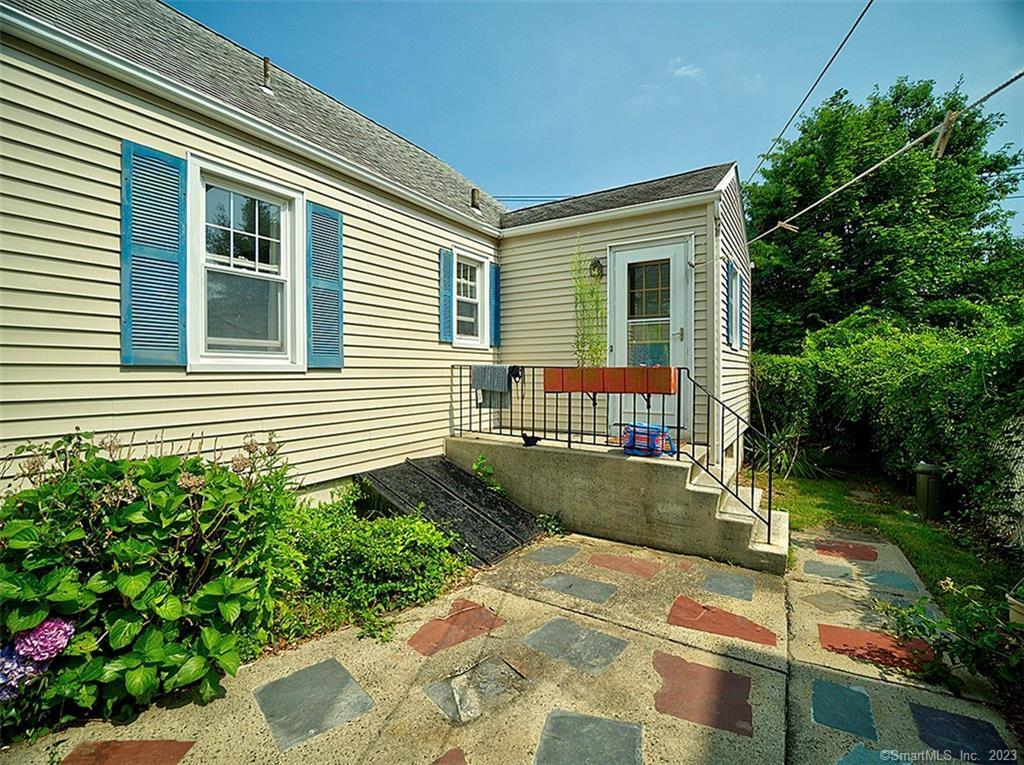 30 Seaview Avenue West Haven CT 06516