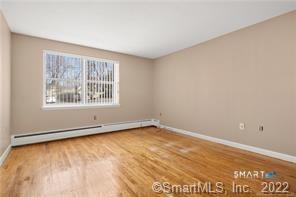 106 Oakwood Avenue West Hartford CT 06119