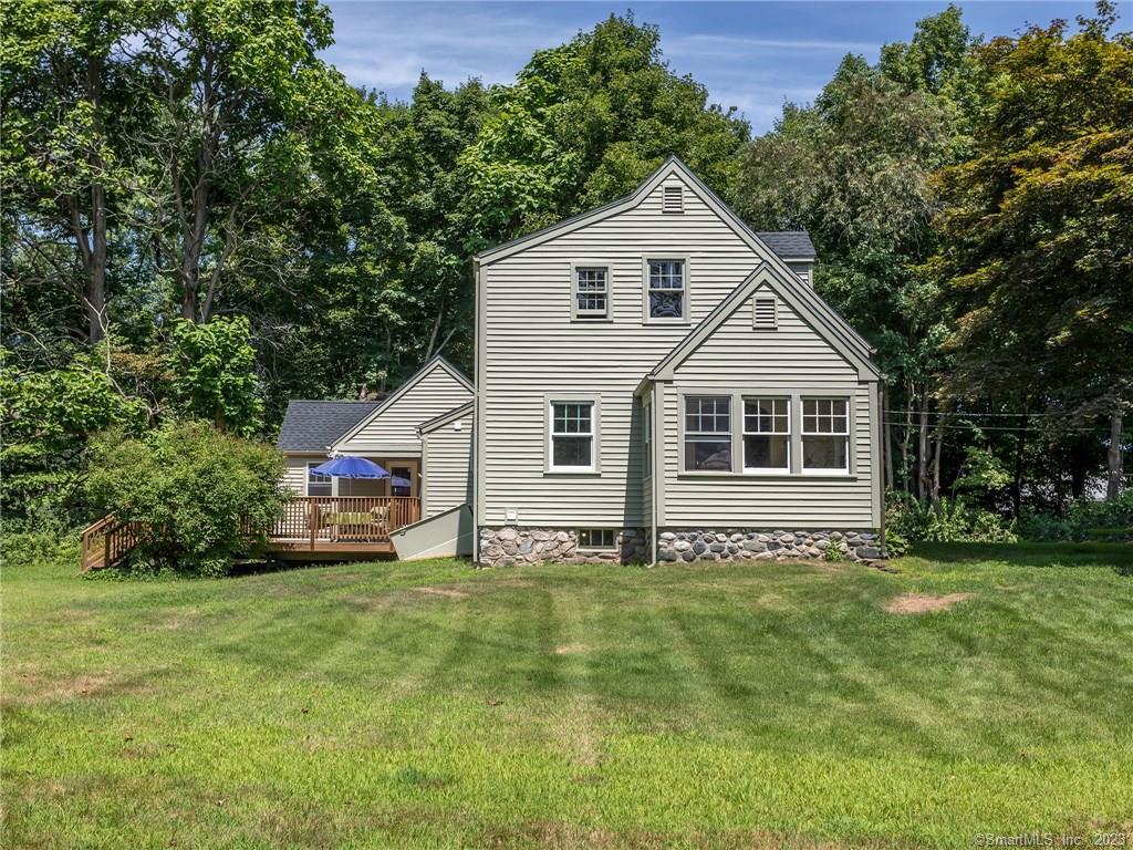 33 Washington Avenue Woodbury CT 06798