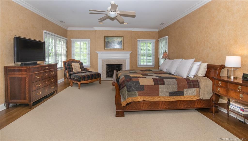 52 Twin Pond Lane New Canaan CT 06840