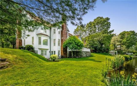52 Twin Pond Lane New Canaan CT 06840