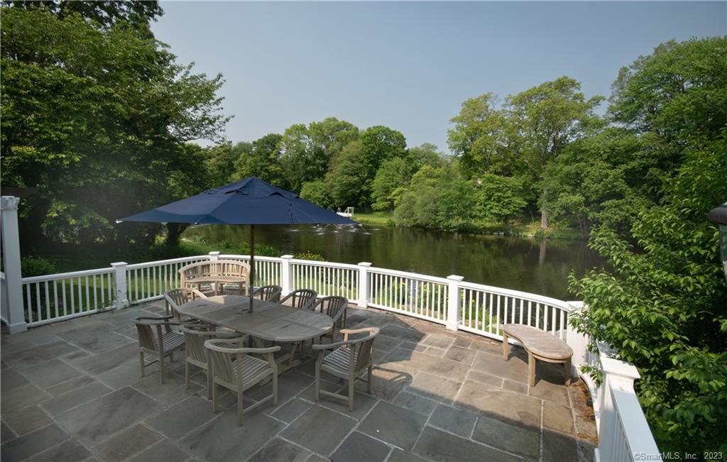 52 Twin Pond Lane New Canaan CT 06840