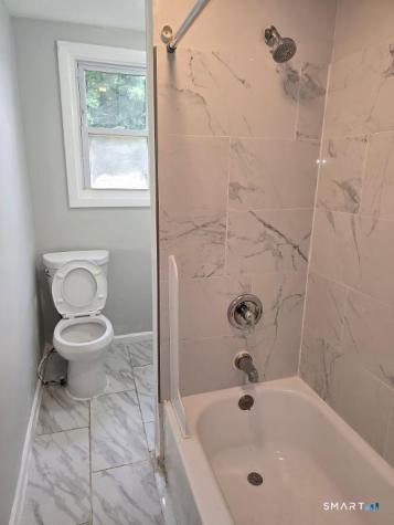 92 Hill Street Waterbury CT 06704