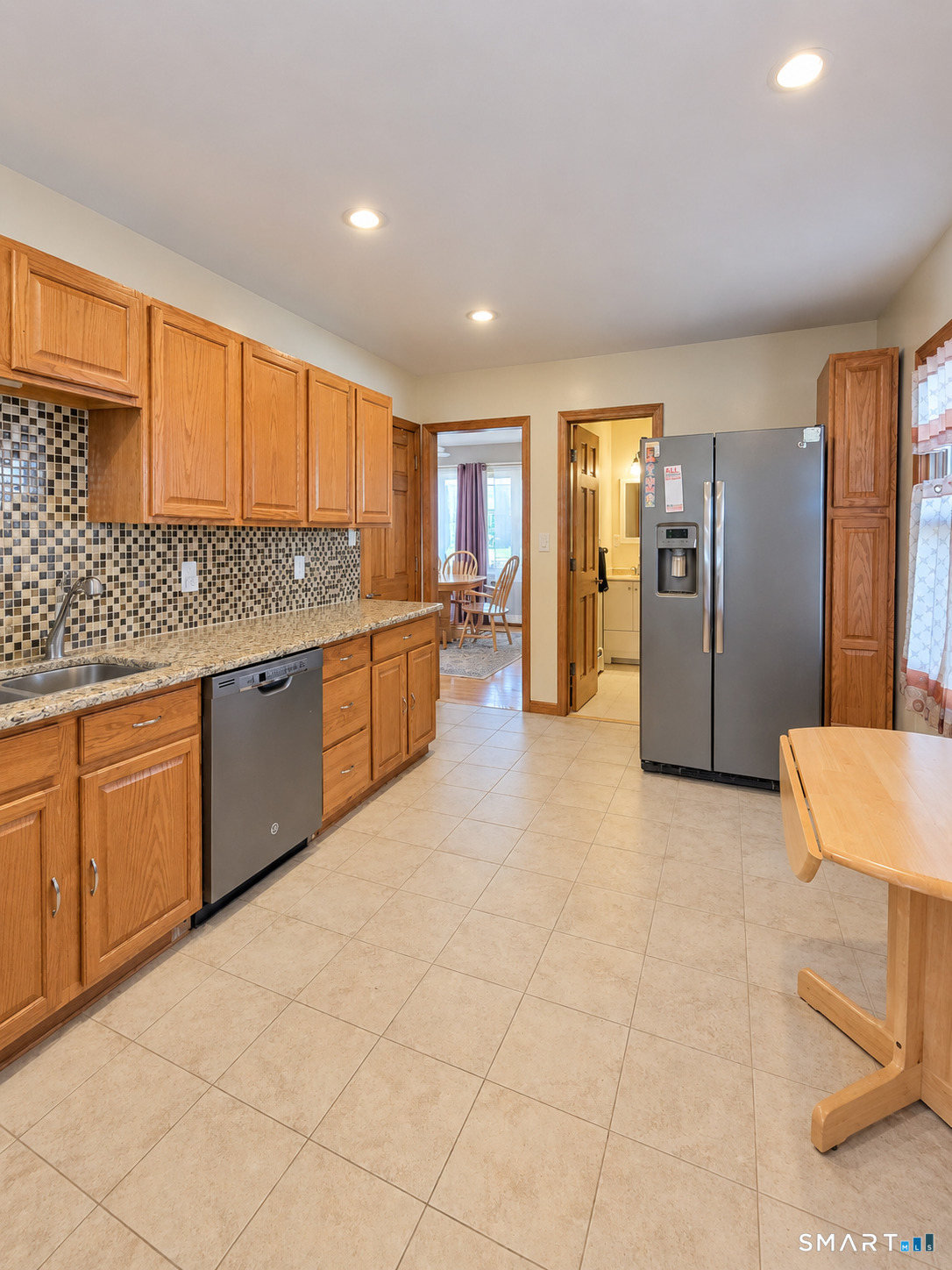 155 Mckee Street Manchester CT 06040