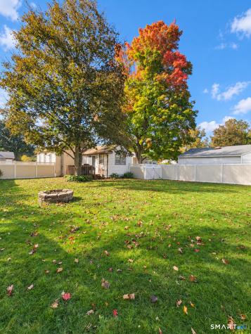 155 Mckee Street Manchester CT 06040