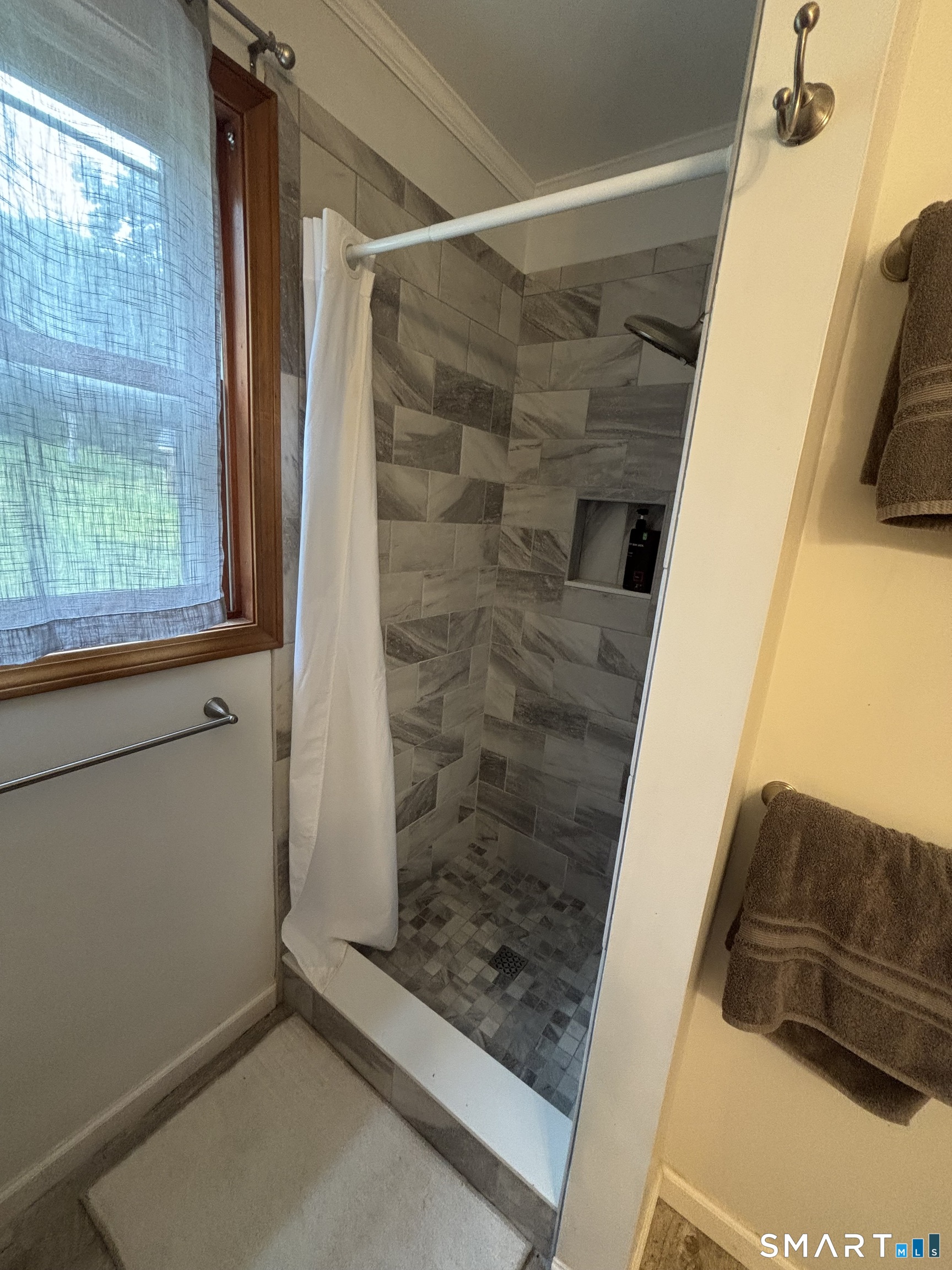 10 Railroad Street Pomfret CT 06259