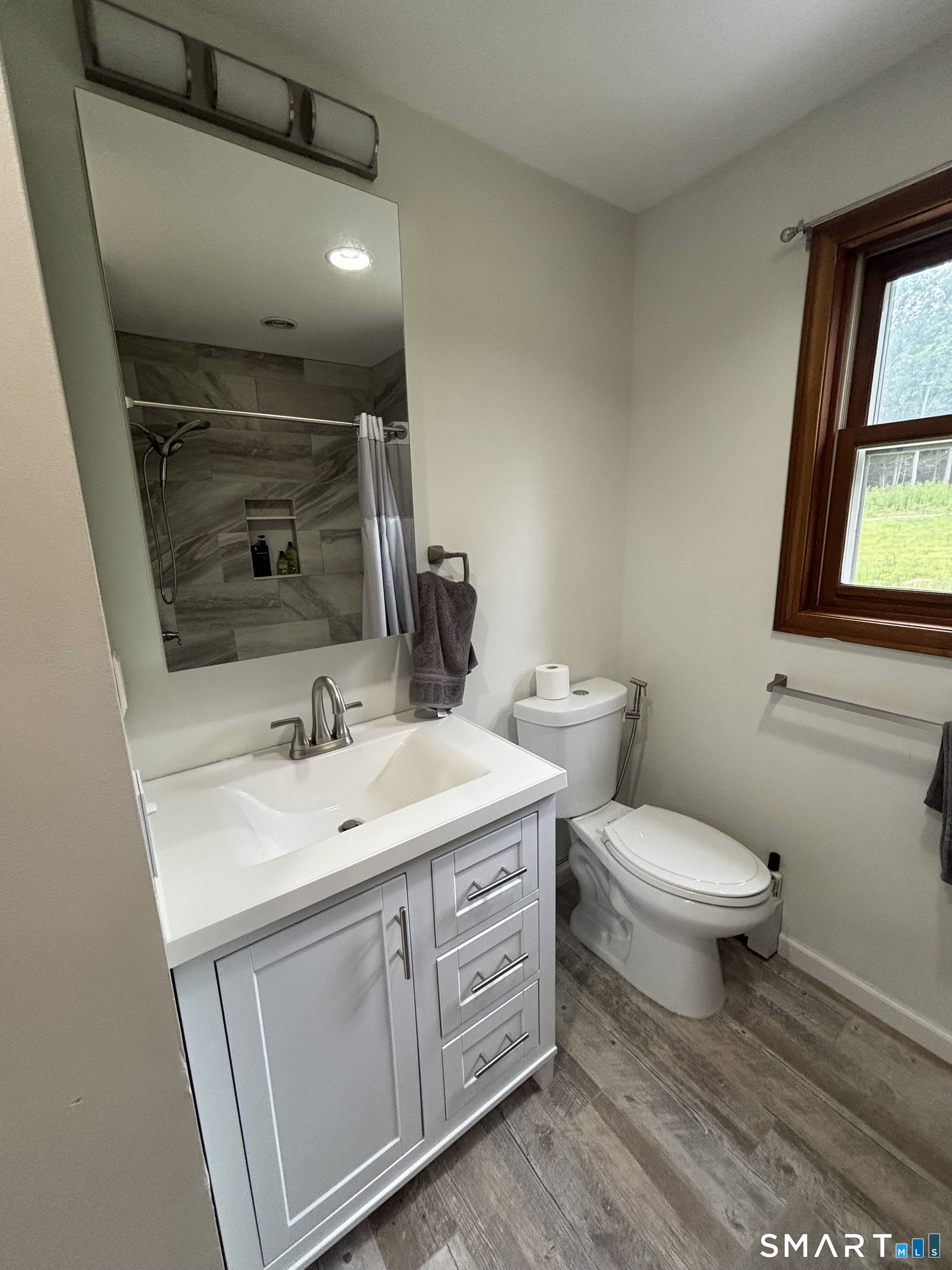 10 Railroad Street Pomfret CT 06259
