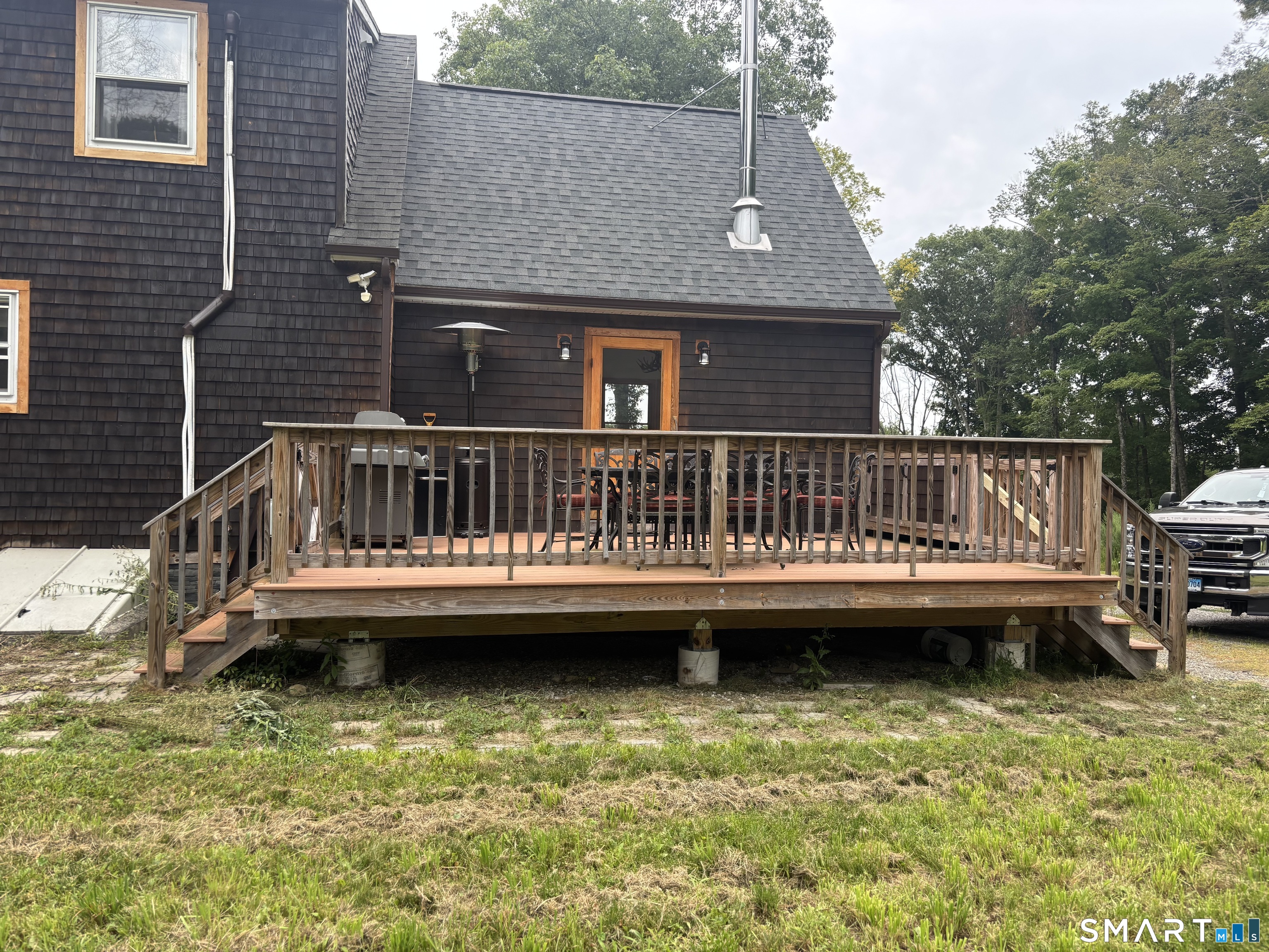 10 Railroad Street Pomfret CT 06259