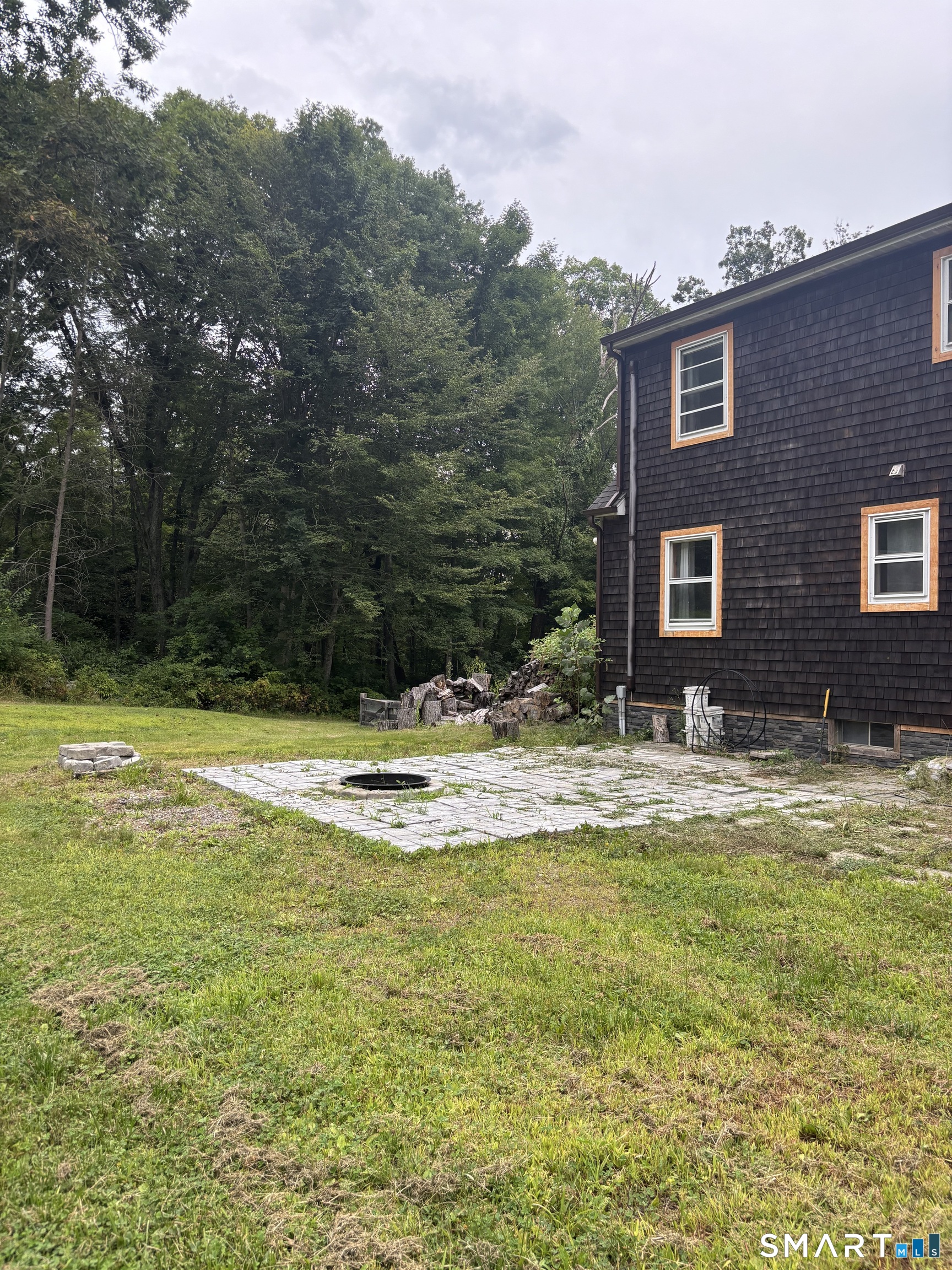 10 Railroad Street Pomfret CT 06259