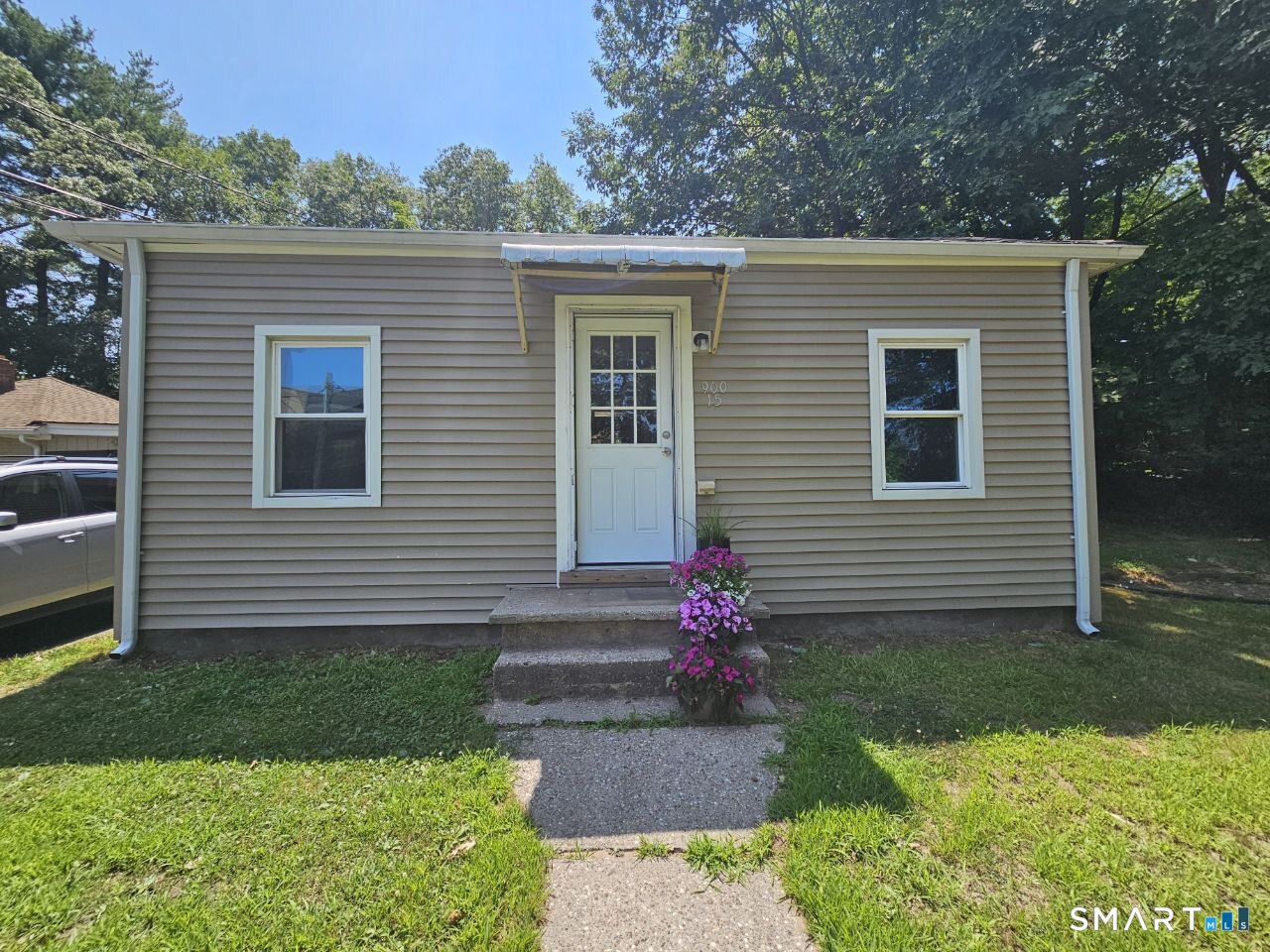 916 Middle Street Bristol CT 06010