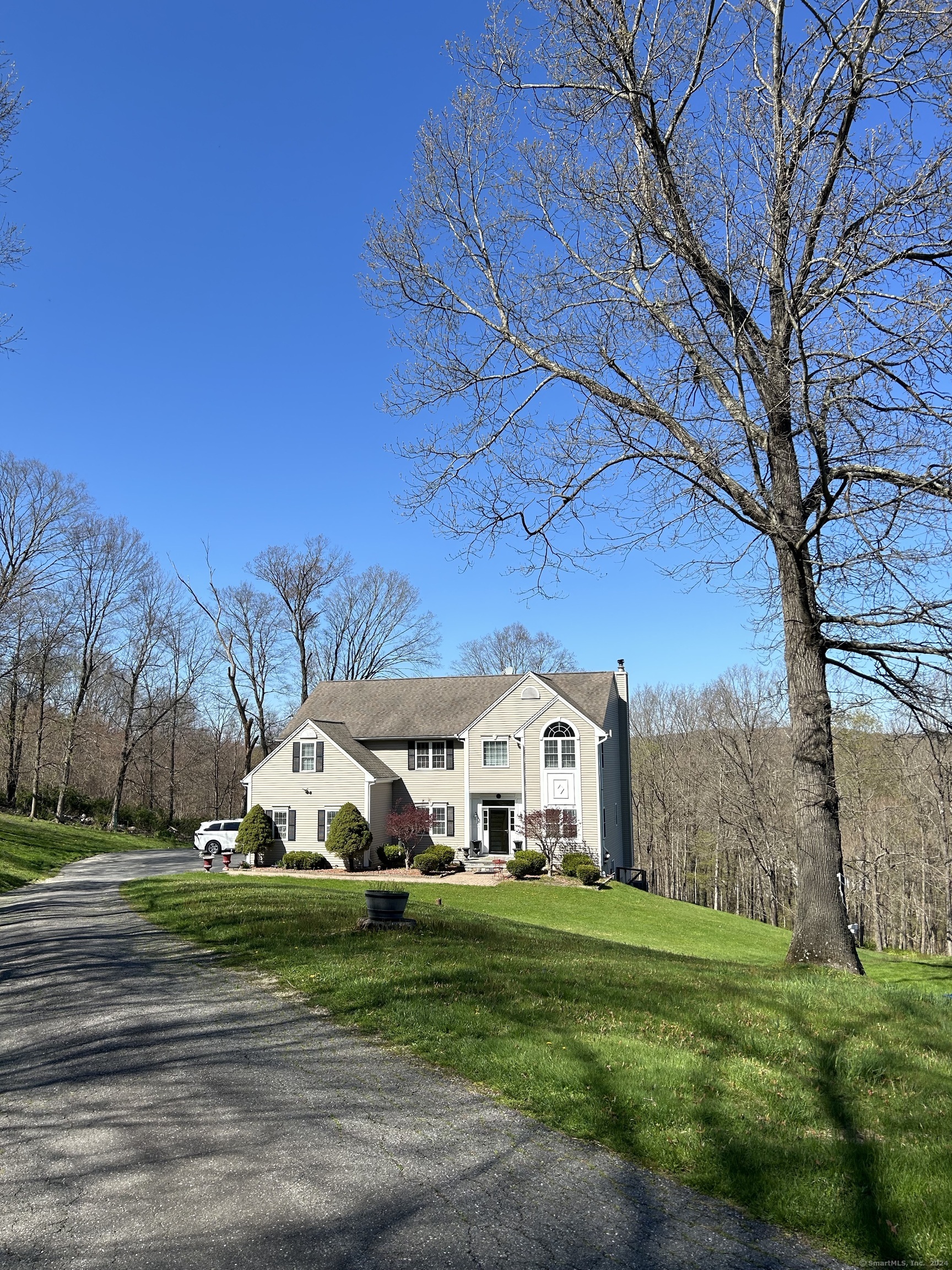 77C Long Meadow Hill Road Brookfield CT 06804