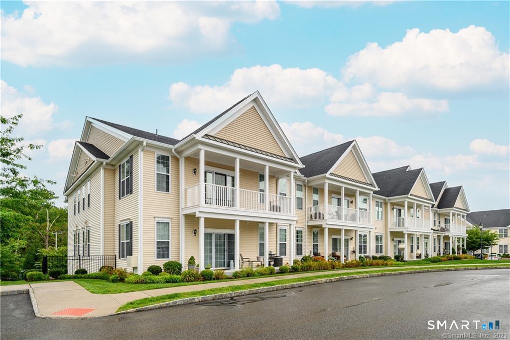 822 Center Meadow Lane Danbury CT 06810