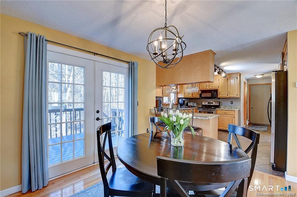 18 Rockwell Court South Windsor CT 06074