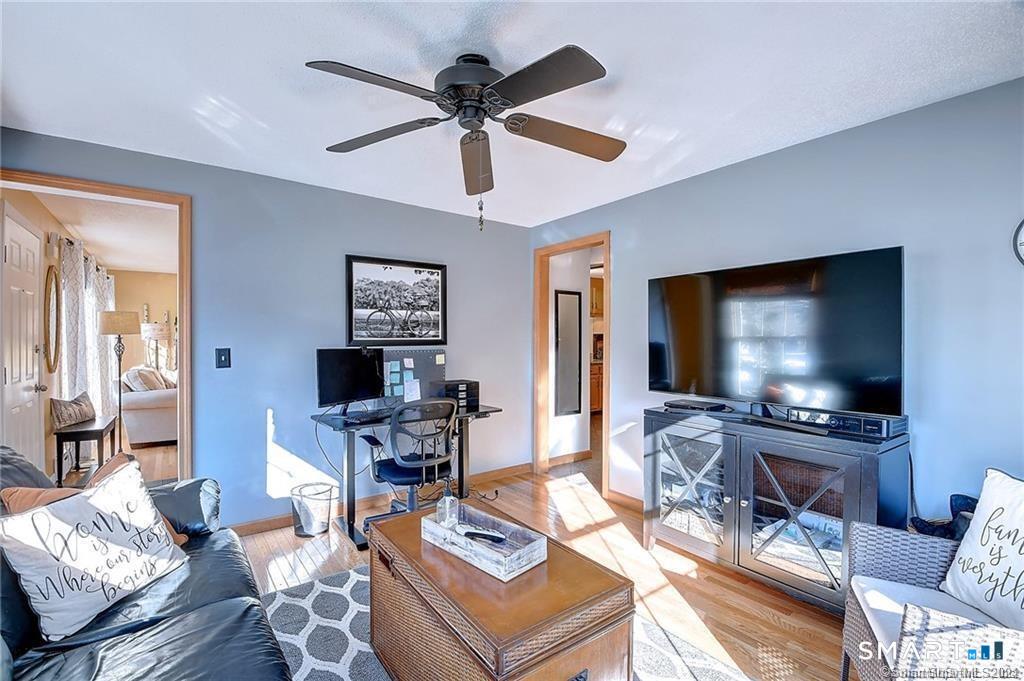 18 Rockwell Court South Windsor CT 06074