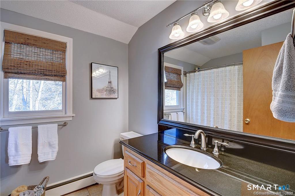 18 Rockwell Court South Windsor CT 06074
