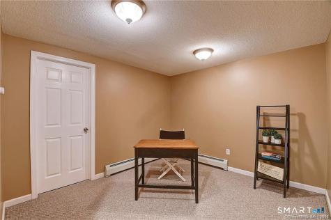 18 Rockwell Court South Windsor CT 06074