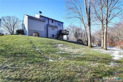 18 Rockwell Court South Windsor CT 06074