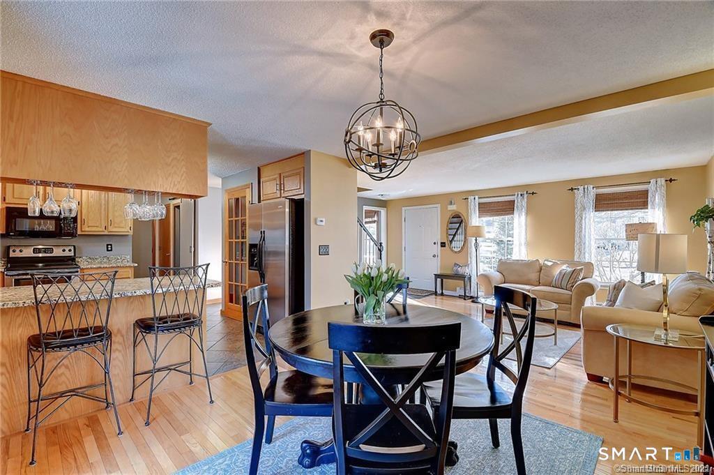 18 Rockwell Court South Windsor CT 06074