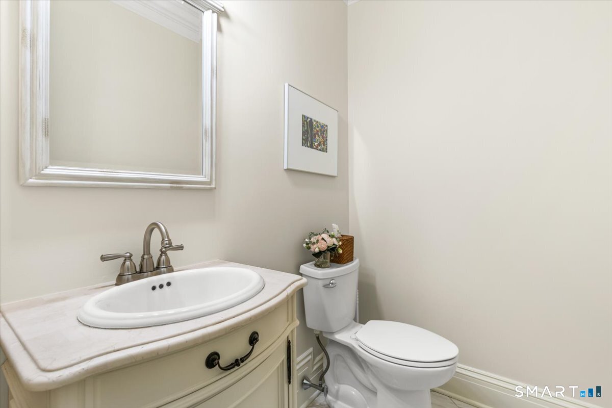 40 Oak Ridge Street Greenwich CT 06830