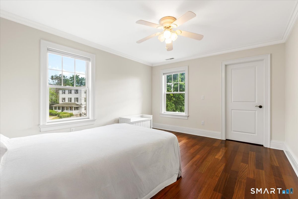 40 Oak Ridge Street Greenwich CT 06830
