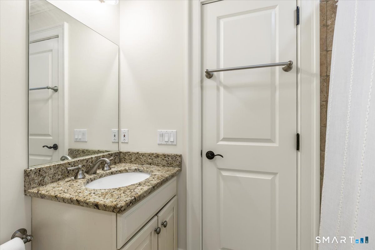 40 Oak Ridge Street Greenwich CT 06830