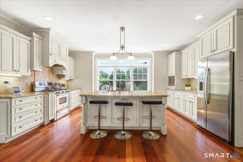 40 Oak Ridge Street Greenwich CT 06830