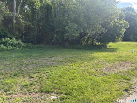 3 White Oak Road Mansfield CT 06250