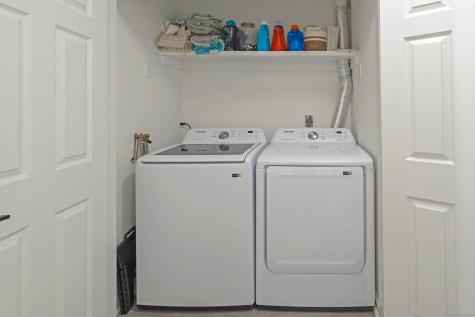39 Lance Circle Bridgeport CT 06606