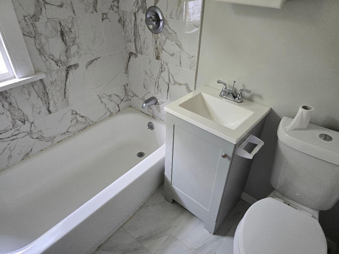 22 Holly Street Waterbury CT 06706