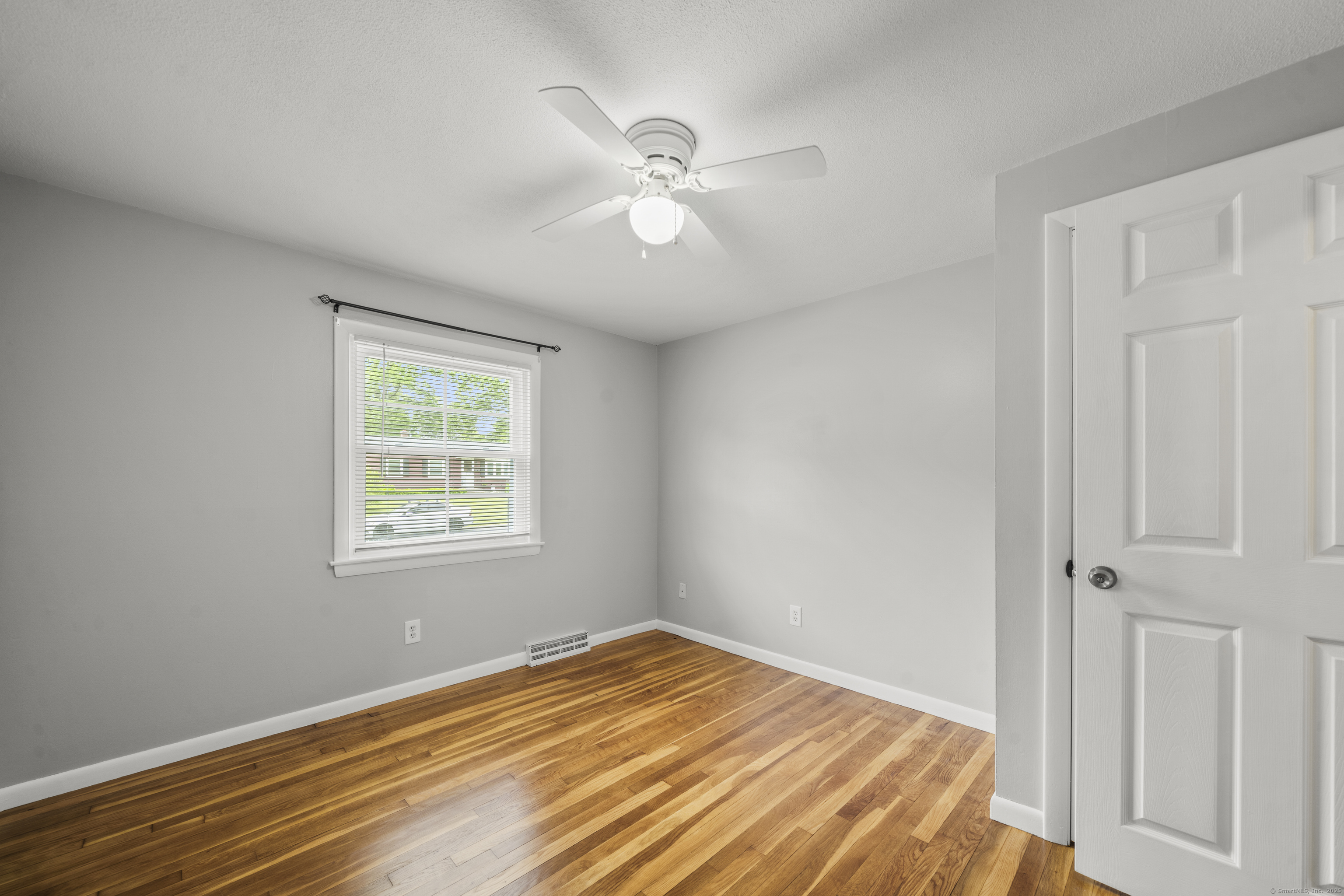 31 Varno Lane Enfield CT 06082