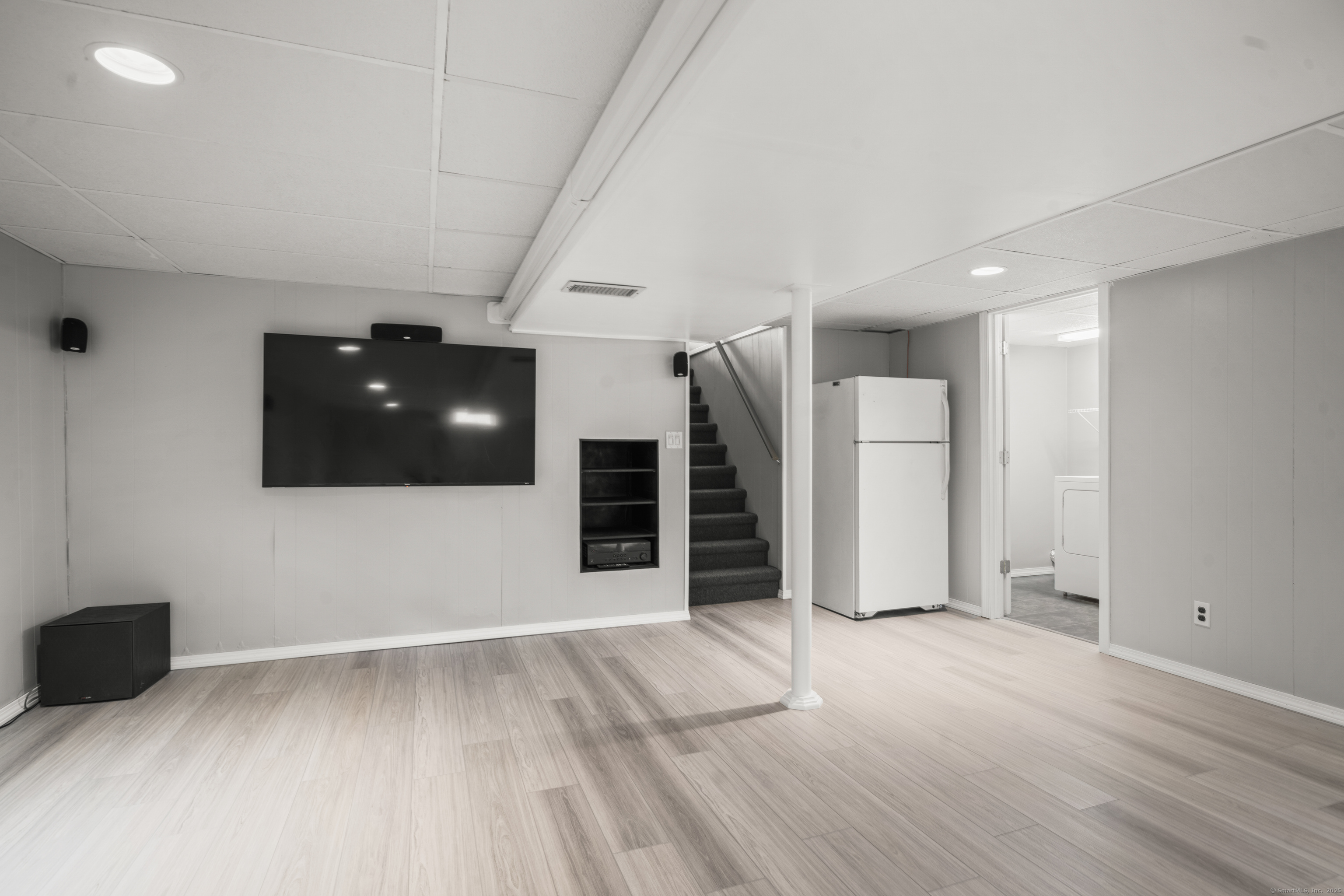 31 Varno Lane Enfield CT 06082